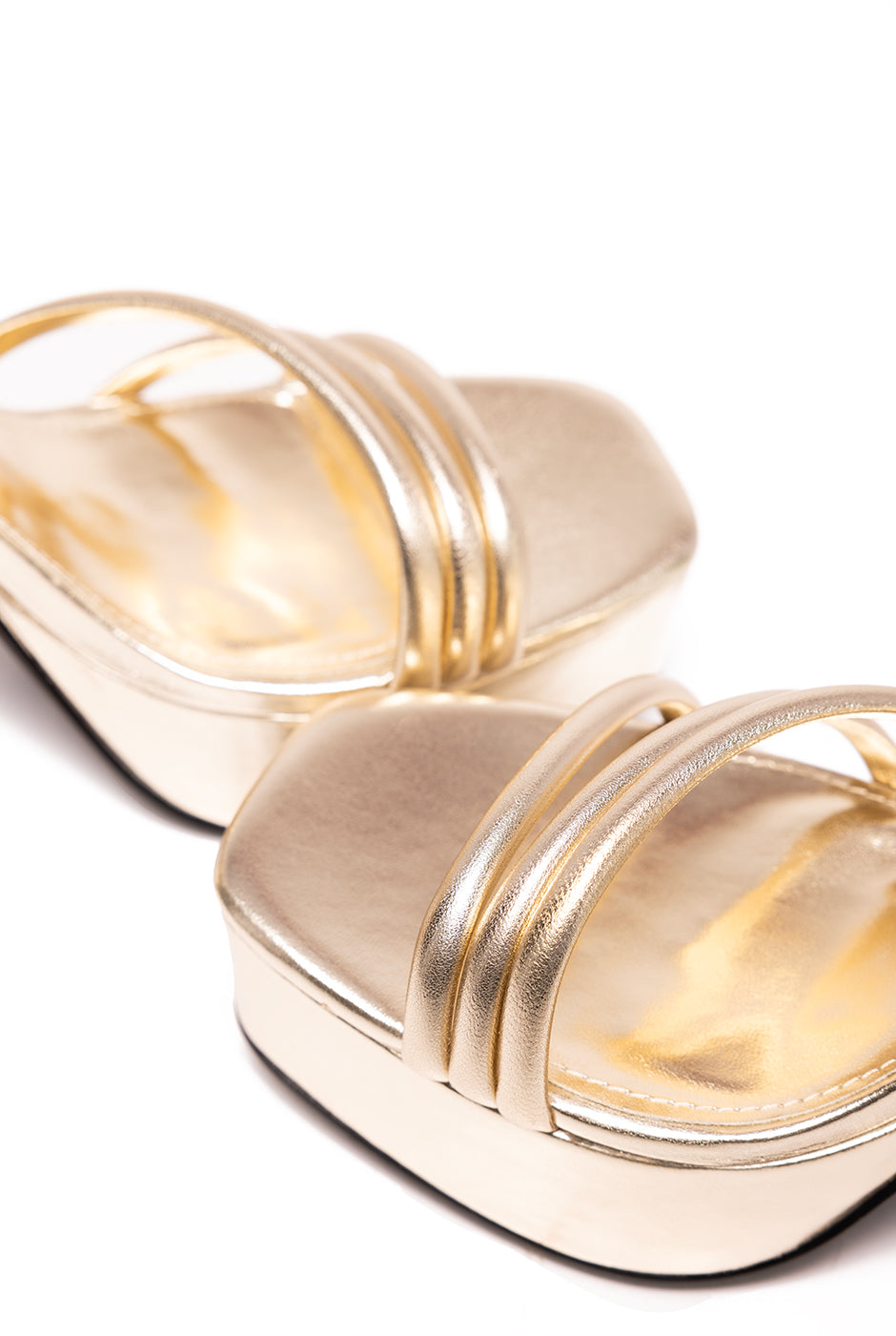 Sandalia Golden Leather