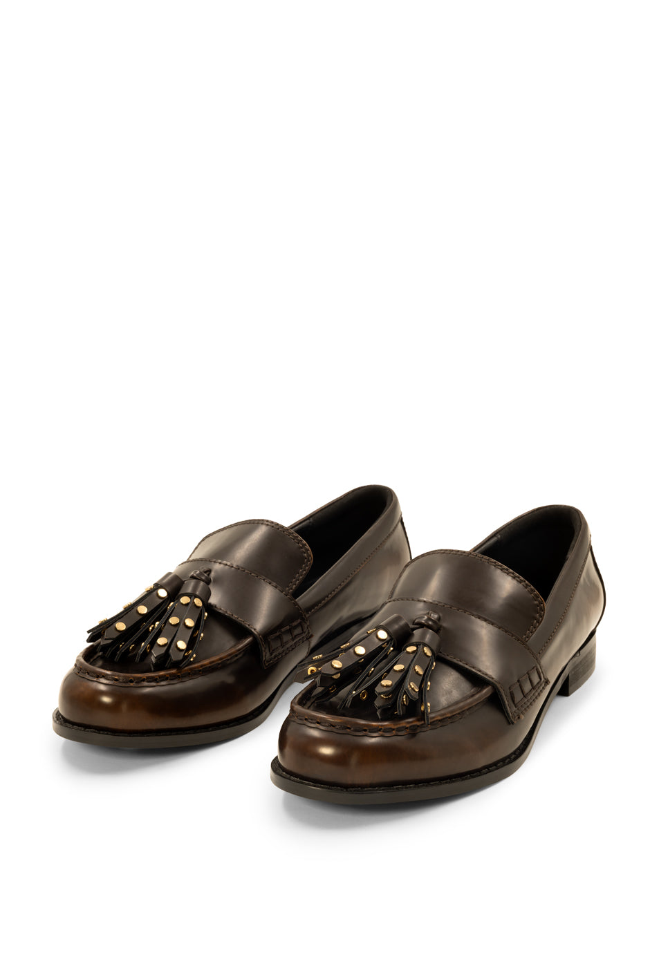 Loafer Oxford café con borlas doradas