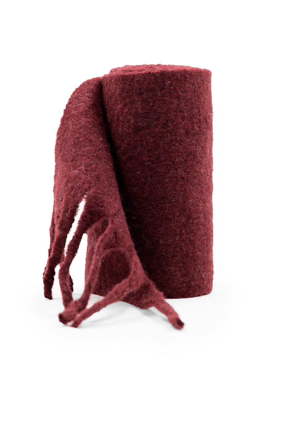 Bufanda vino tejida con flecos y estilo casual