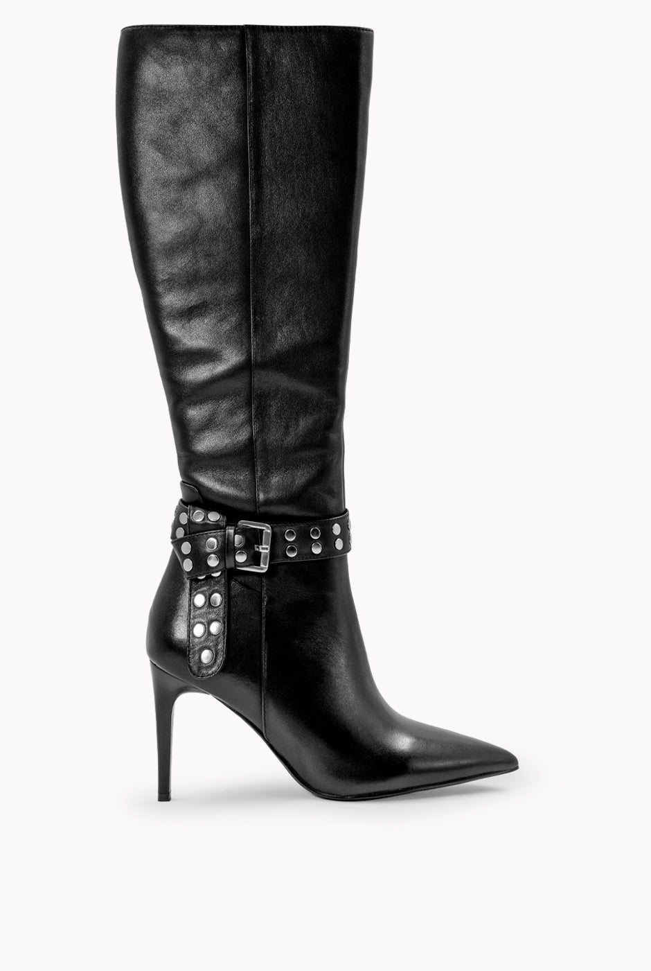 Bota alta de cuero negra con cinturón y estoperoles