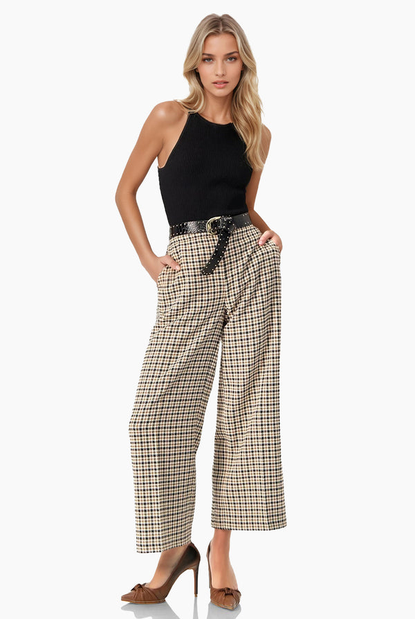 Pantalon capri y bolsas laterales