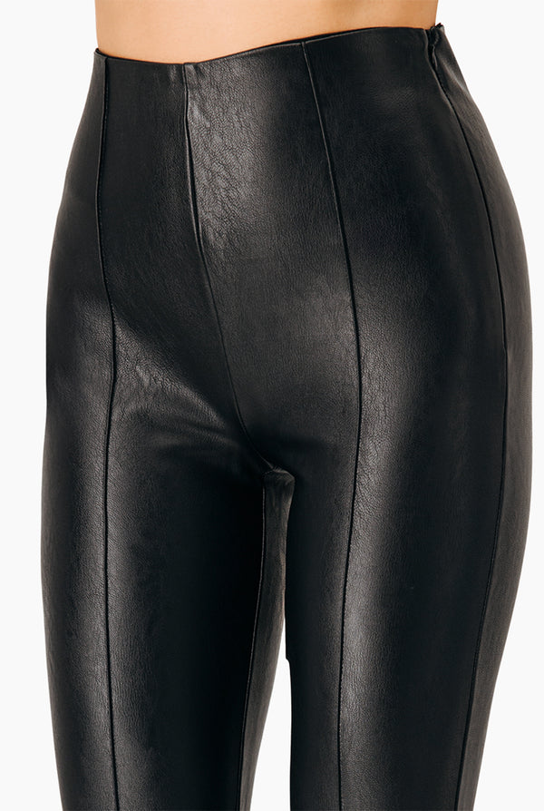 Pantalón PU High-Waist