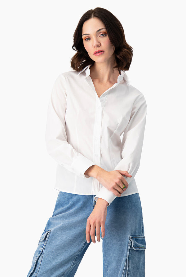 Camisa con botones básica